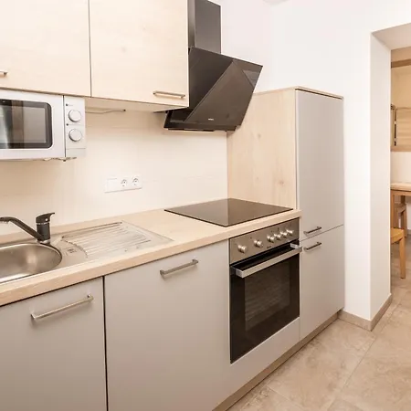 Mentenwirt Pension&appartements ゲストハウス Sankt Martin