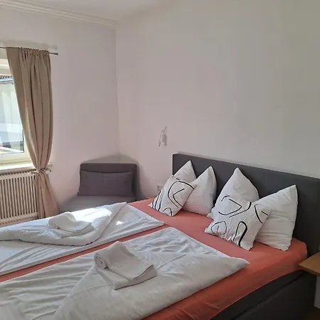 게스트하우스 Mentenwirt Pension&appartements 3*