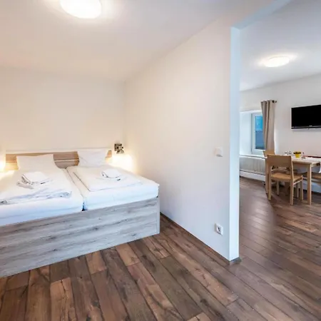 Mentenwirt Pension&appartements Sankt Martin (Salzburg)
