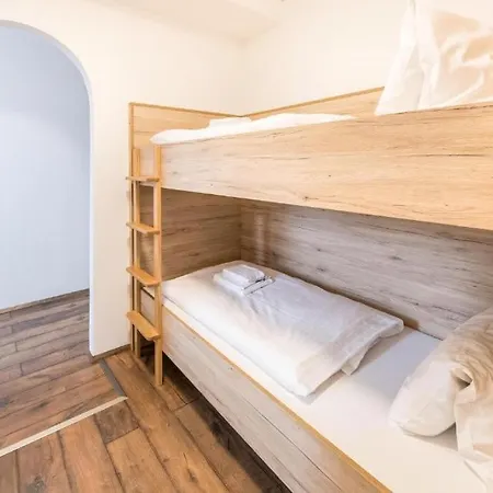 Mentenwirt Pension&appartements בית הארחה Sankt Martin (Salzburg)