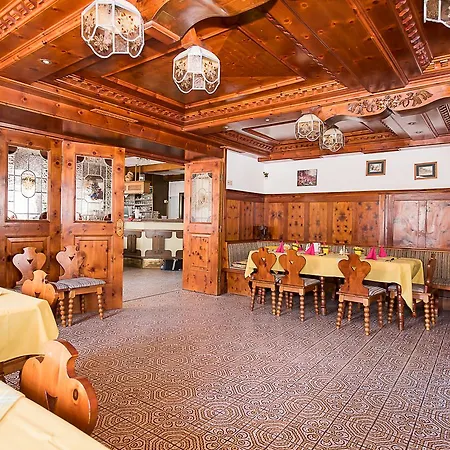 Mentenwirt Pension&appartements Гостевой дом 3*