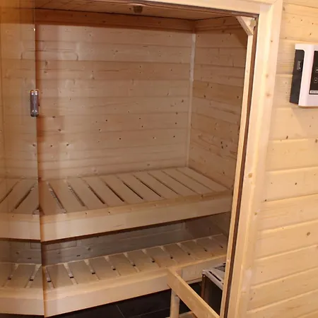 ゲストハウス Mentenwirt Pension&appartements Sankt Martin