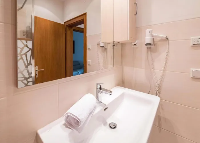 Mentenwirt Pension&appartements 招待所 4*